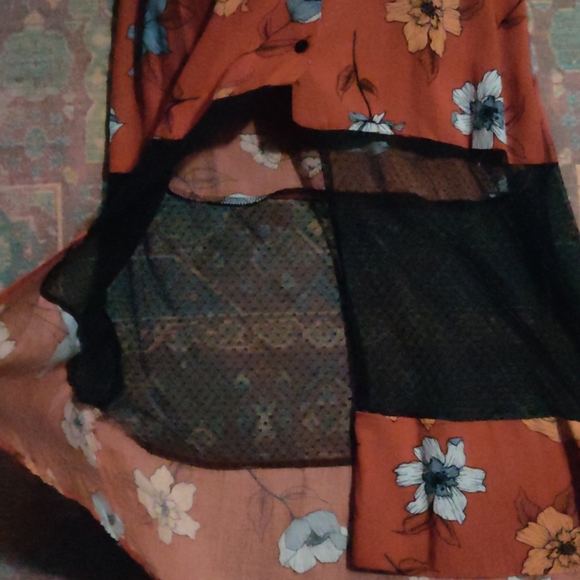 MINKPINK floral button up dress Swiss dot panels - Picture 5 of 8